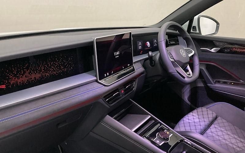 Novo VW Tayron R-line 150 HP (110 kW) 2025 Branco SUV