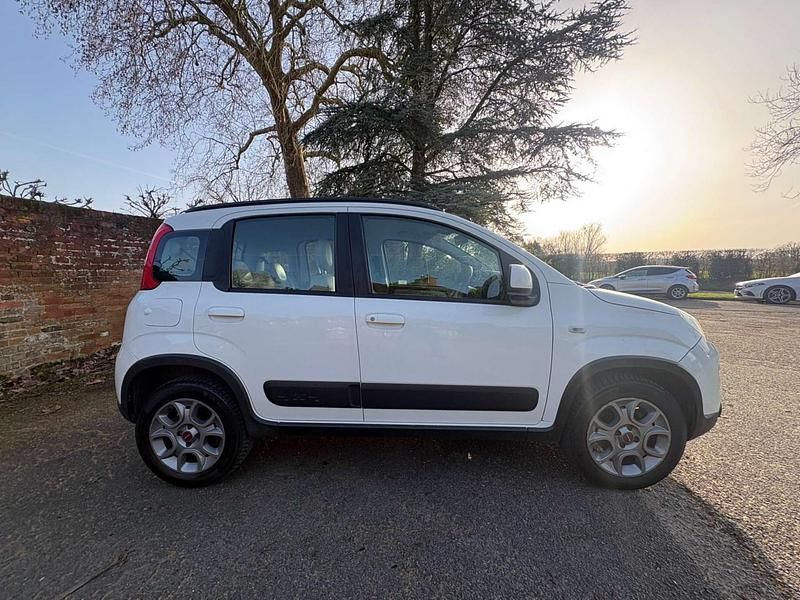 Used Fiat Panda 4x4 85 HP (62 kW) 2013 White Hatchback