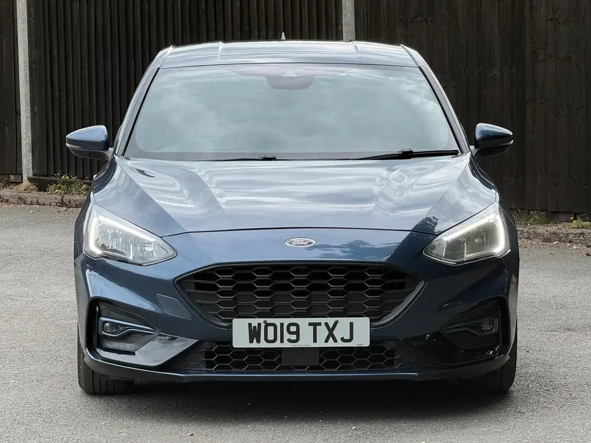 Used Ford Focus ST-Line 2019 Blue Hatchback