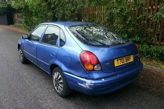 Used Toyota Corolla 1999 Hatchback