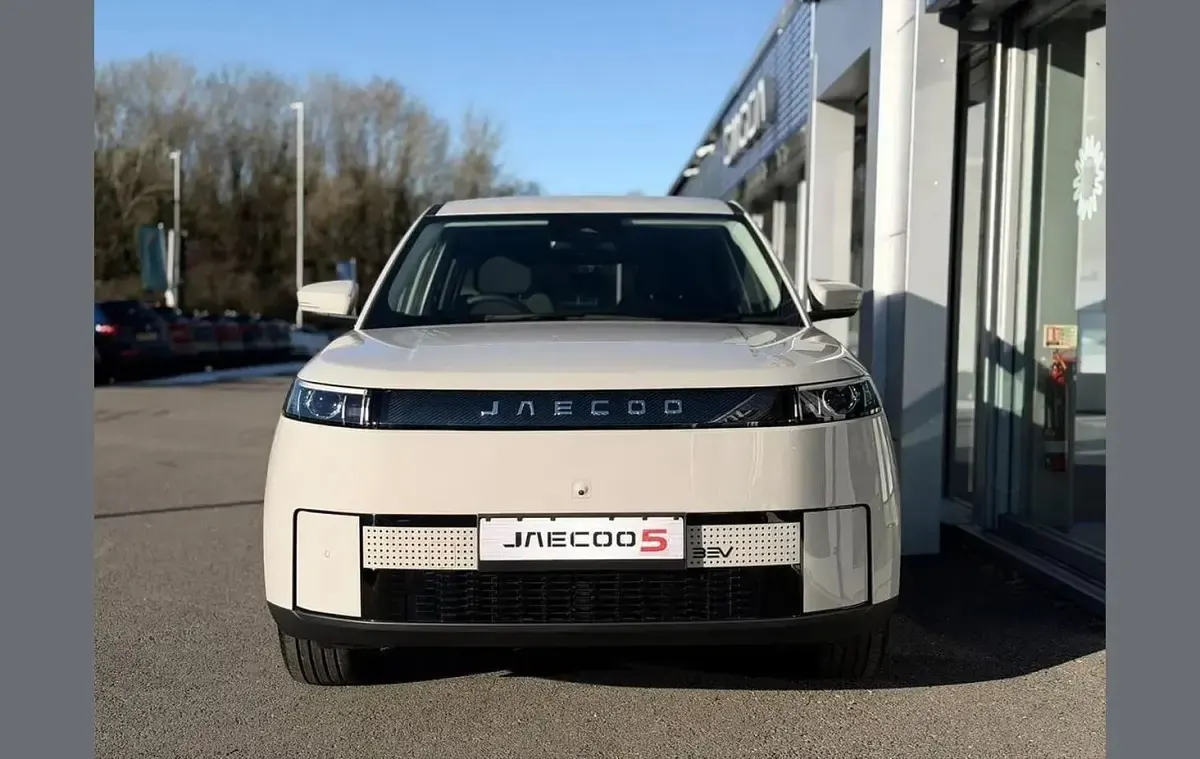 Used Jaecoo 5 155 kW (211 HP) 2026 Grey SUV