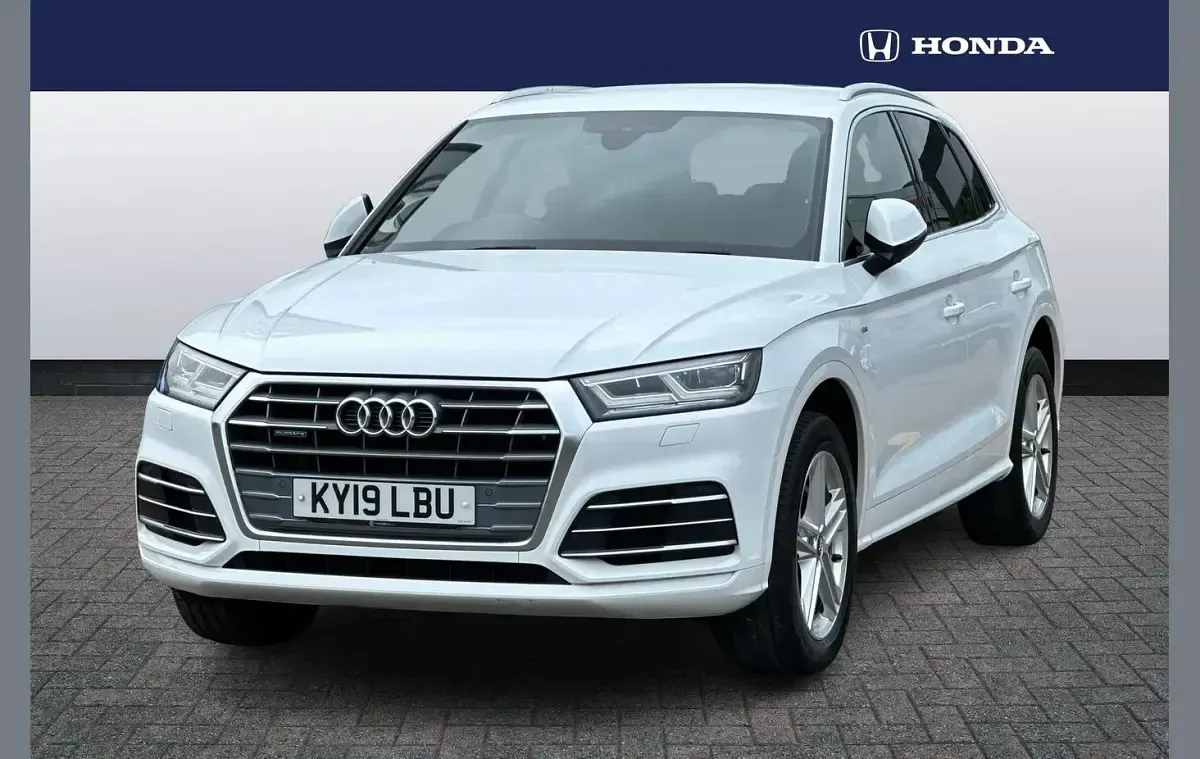 Used Audi Q5 S-Line 187 HP (137 kW) 2019 White SUV