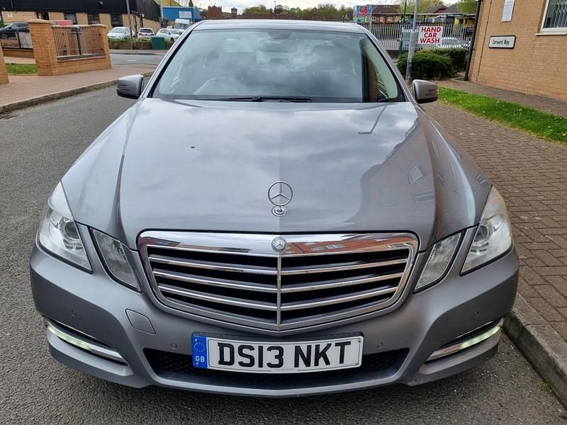 Used Mercedes E300 231 HP (169 kW) 2013 Silver Sedan