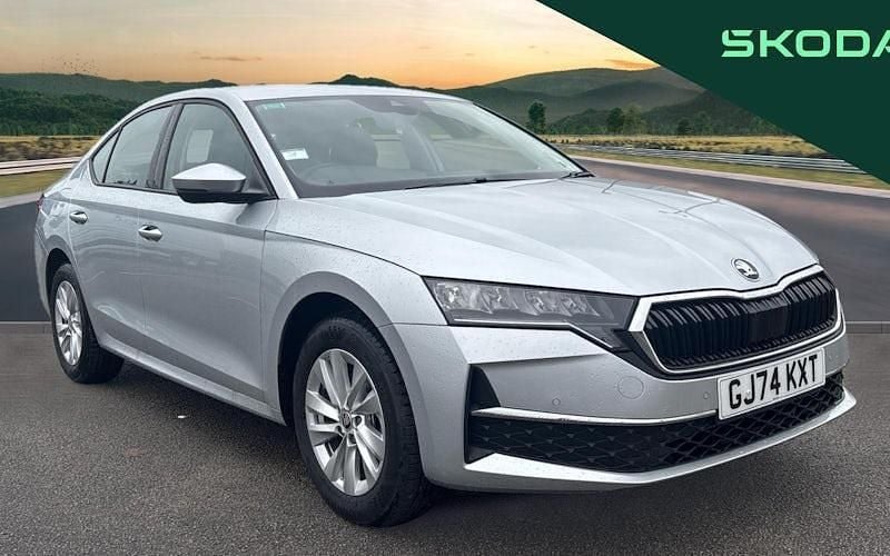 Silver Used 2024 Skoda Octavia SE Technology Hatchback | £19,906 (Fair price) - Image 1/4