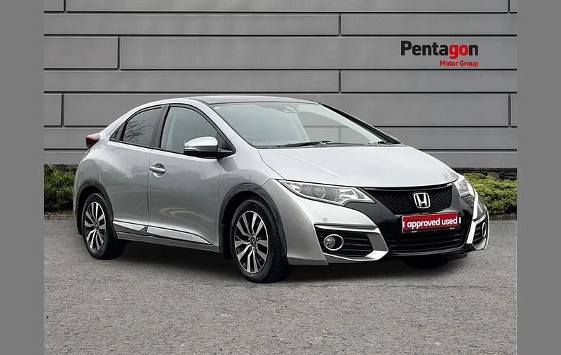 Silver Used 2017 Honda Civic SR Hatchback | £8,400 (Fair price) - Image 1/4