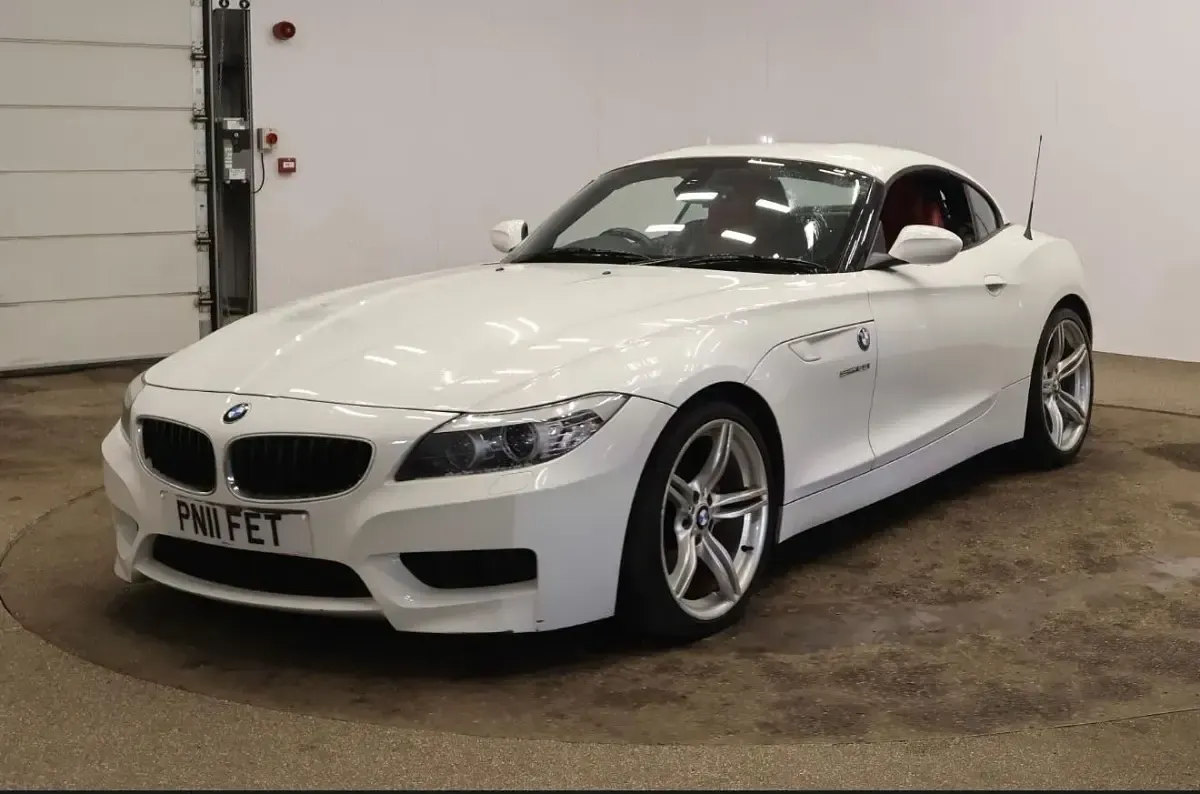Used BMW Z4 M Sport 2011 White Cabriolet