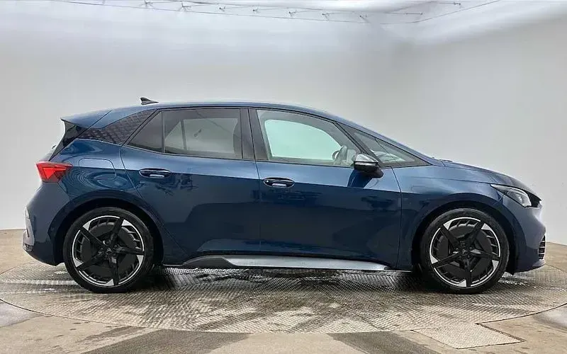 Used Cupra Born e-Boost 169 kW (230 HP) 2022 Blue Hatchback