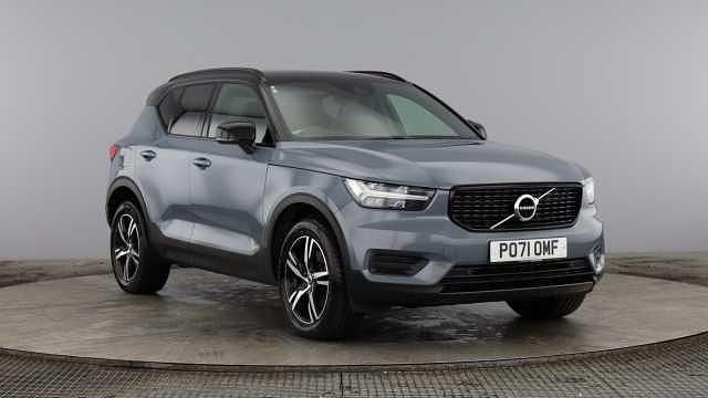 Used 2022 Volvo XC40 R-Design SUV | £24,890 (Fair price) - Image 1/4