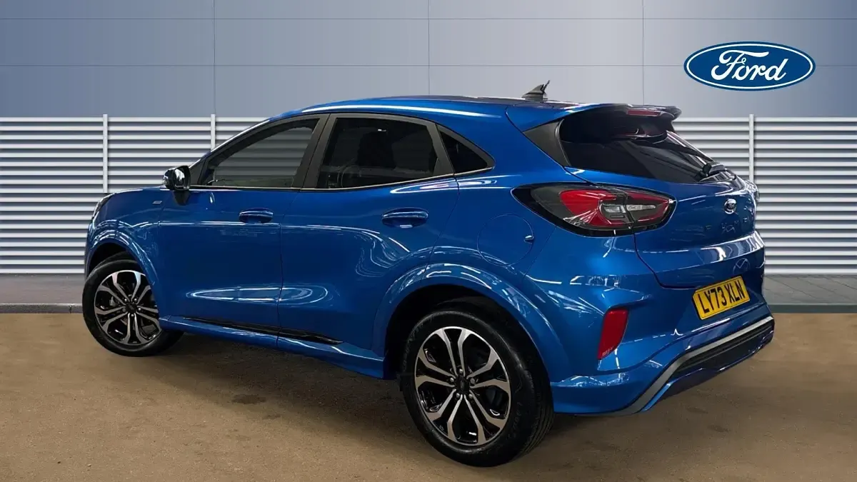 Second-hand Ford Puma ST-Line 125 CP (91 kW) 2023 Albastru SUV