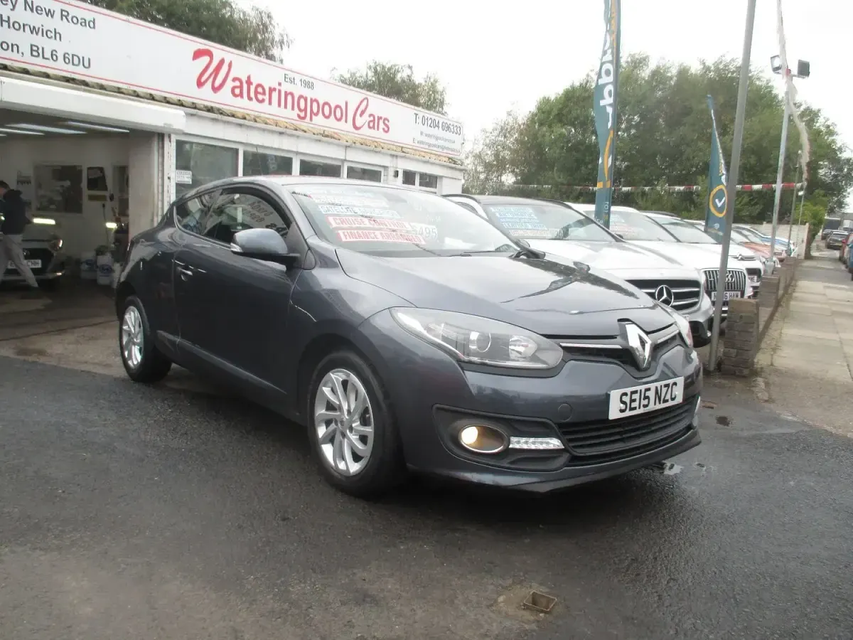 Used Renault Mégane Coupé Dynamique 2015 Grey Coupe