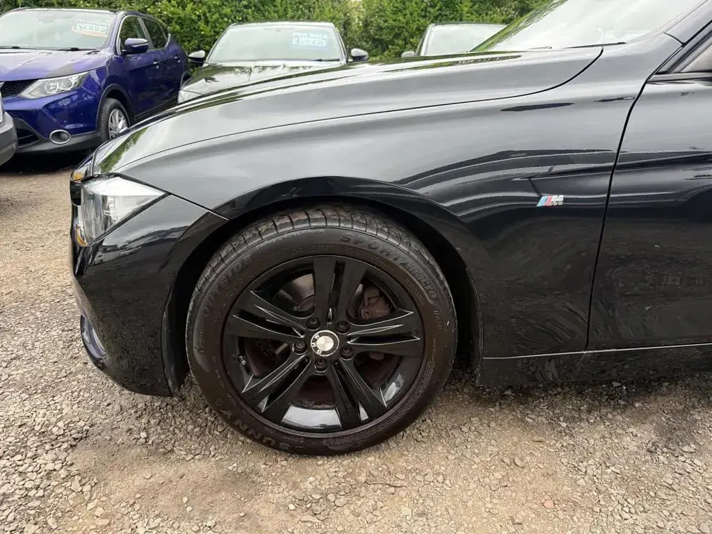 Used BMW 320 Efficient Dynamics 2017 Black Sedan