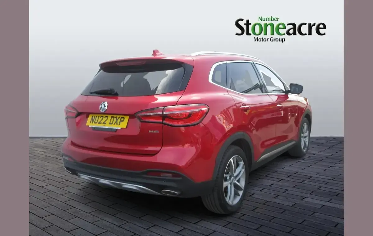 Used MG HS Exclusive 162 HP (119 kW) 2022 Red SUV