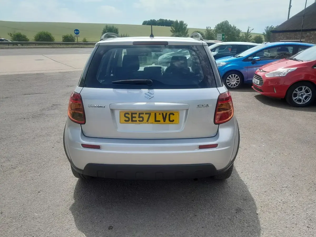 Used Suzuki SX4 GL 2008 Silver Hatchback