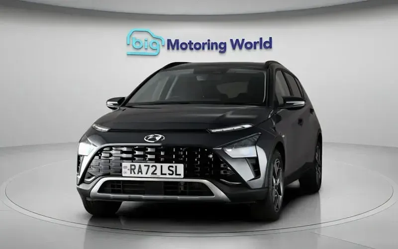 Used Hyundai Bayon Premium 101 HP (74 kW) 2023 Grey SUV