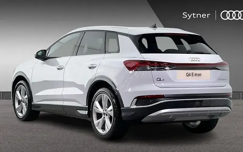 New Audi Q4 e-tron S-Line 210 kW (286 HP) 2026 SUV