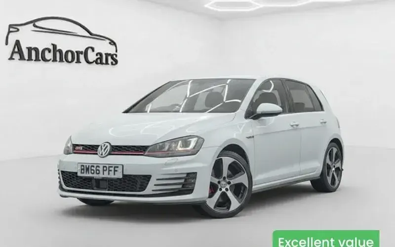 Used VW Golf VII GTI 220 HP (161 kW) 2016 Hatchback