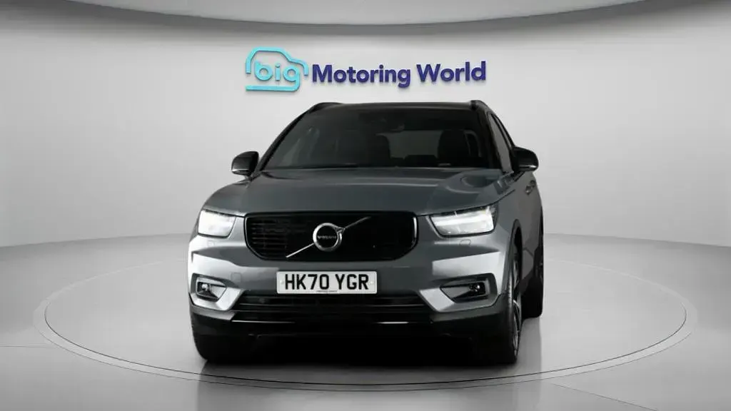 Used Volvo XC40 R-Design Pro 197 HP (144 kW) 2021 Grey SUV