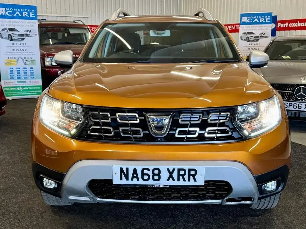Used Dacia Duster Prestige 115 HP (84 kW) 2018 Orange SUV