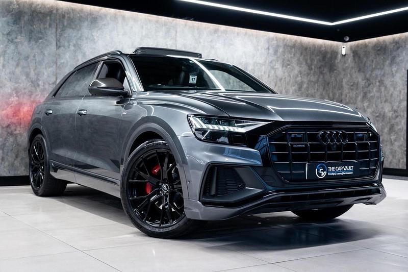 Used Audi Q8 Comfort 286 HP (210 kW) 2022 Grey SUV