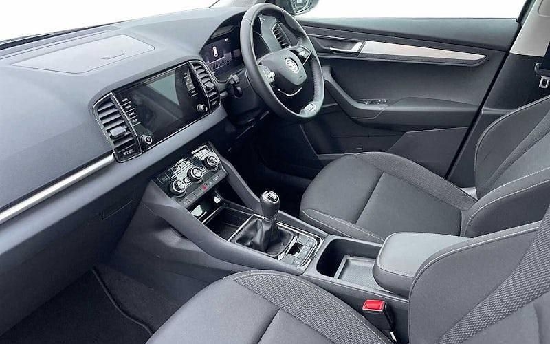 Used Skoda Karoq SE Drive 150 HP (110 kW) 2023 Grey SUV