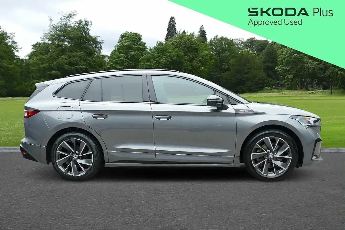 Used Skoda Enyaq iV SportlinePlus 210 kW (286 HP) 2024 Grey SUV