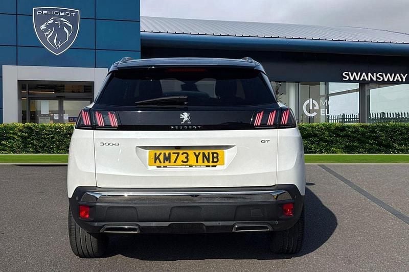 Used Peugeot 3008 GT 134 HP (98 kW) 2023 White SUV
