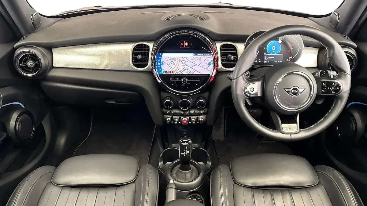 Used Mini Cooper S Exclusive 176 HP (129 kW) 2023 White Hatchback