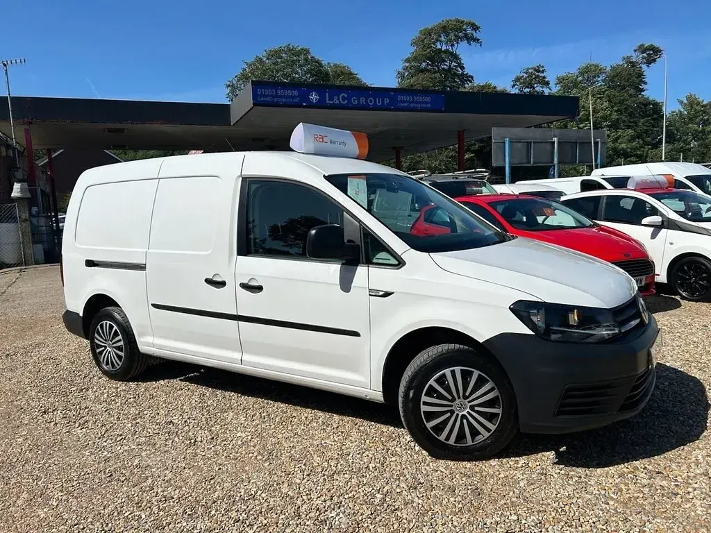 Used VW Caddy Maxi Startline 2017 White MPV