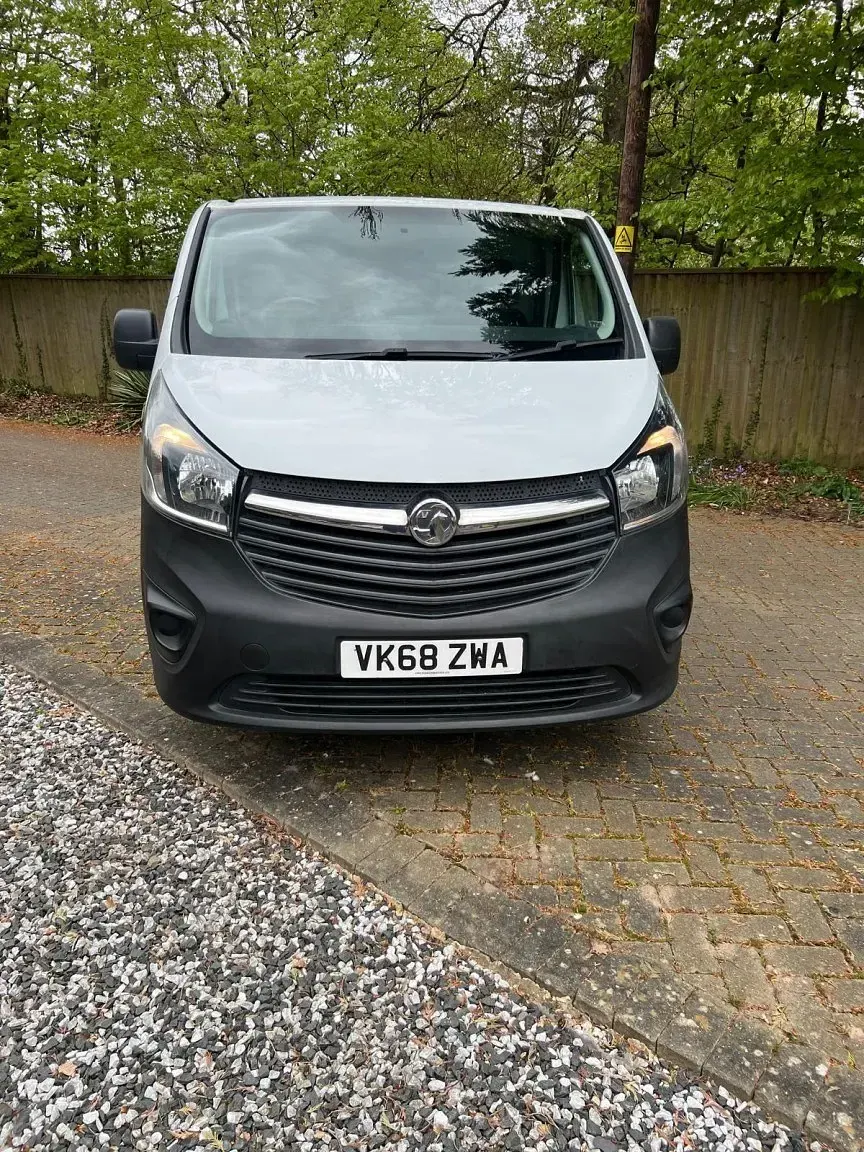 Usado Vauxhall Vivaro 2018 Branco