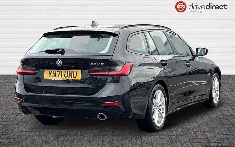 Used BMW 330e Impressive 292 HP (214 kW) 2021 Black Estate