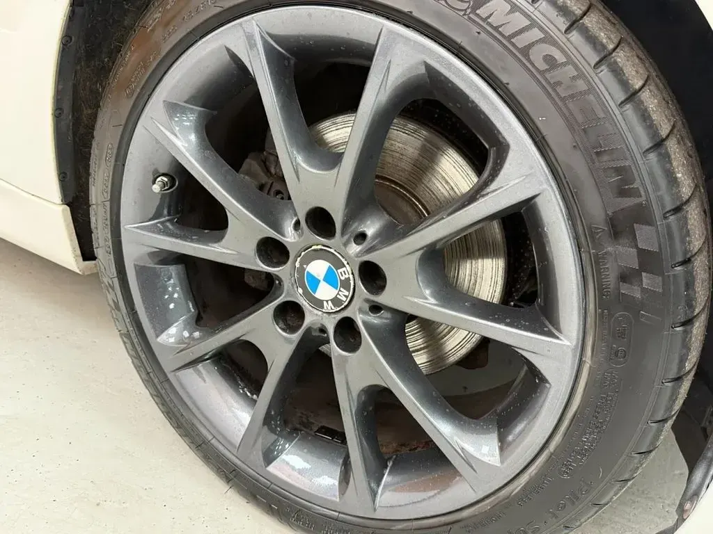 Used BMW 320 M Sport 187 HP (137 kW) 2017 White Estate