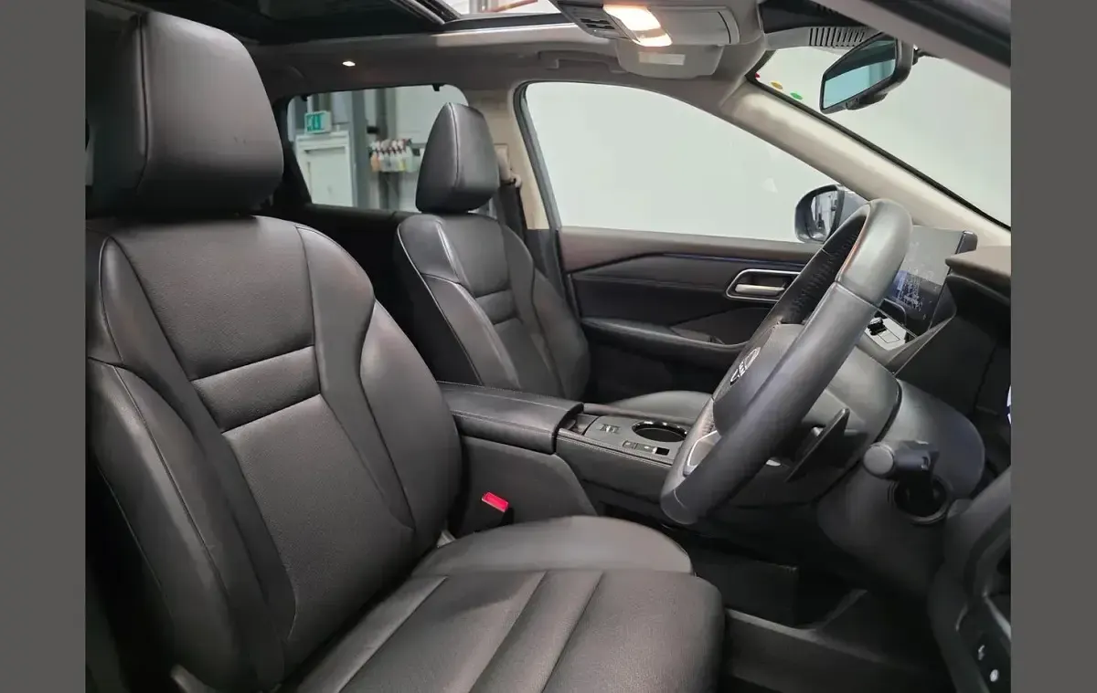 Used Nissan X-Trail Tekna 204 HP (150 kW) 2023 Grey SUV