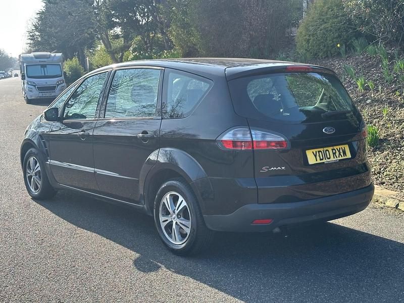 Used Ford S-MAX Zetec 2010 Black MPV