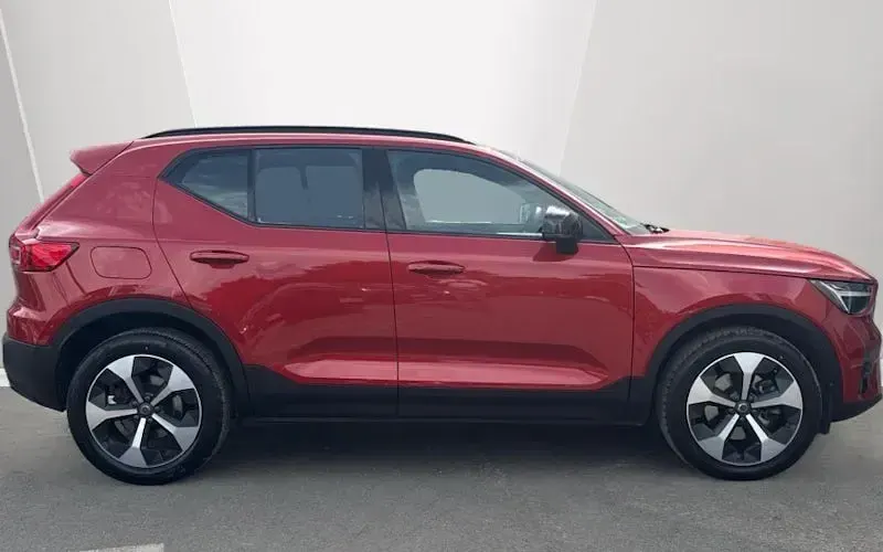 Used Volvo XC40 Plus 163 HP (119 kW) 2026 SUV