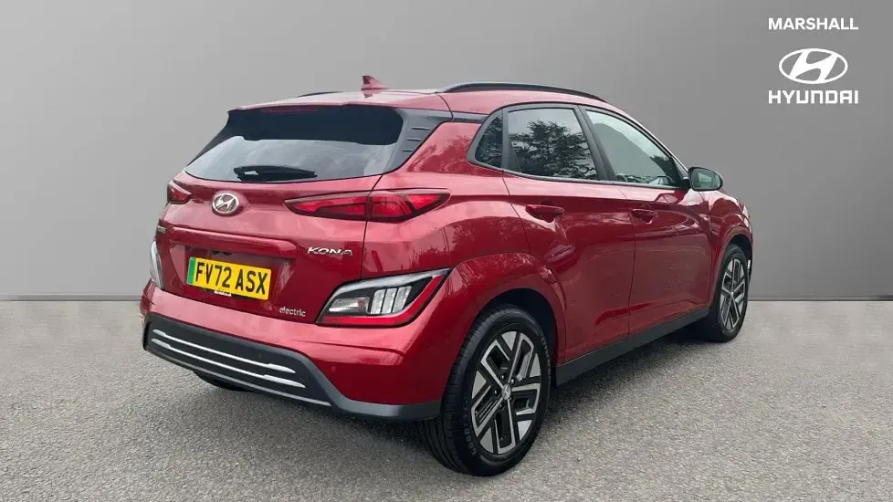Used Hyundai Kona Premium 150 kW (204 HP) 2022 Red SUV