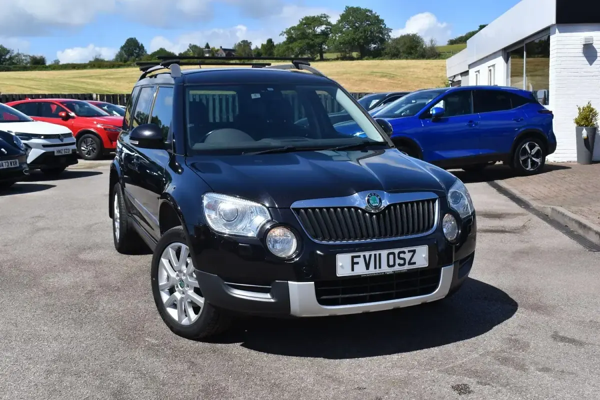 Used Skoda Yeti Elegance 140 HP (102 kW) 2011 Black SUV