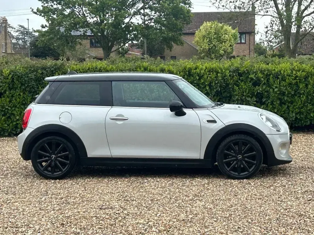 Used Mini Cooper Hatch 2015 Silver Hatchback