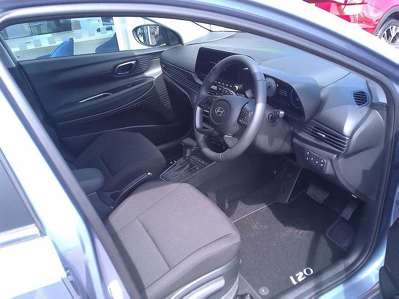 New Hyundai i20 Ultimate 2025 Meta blue Hatchback