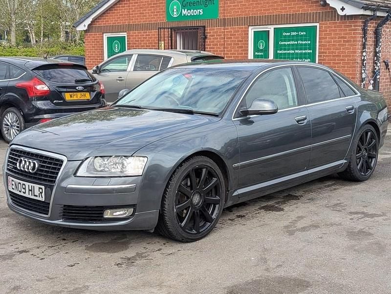 Used Audi A8 Sport 233 HP (171 kW) 2009 Grey Sedan