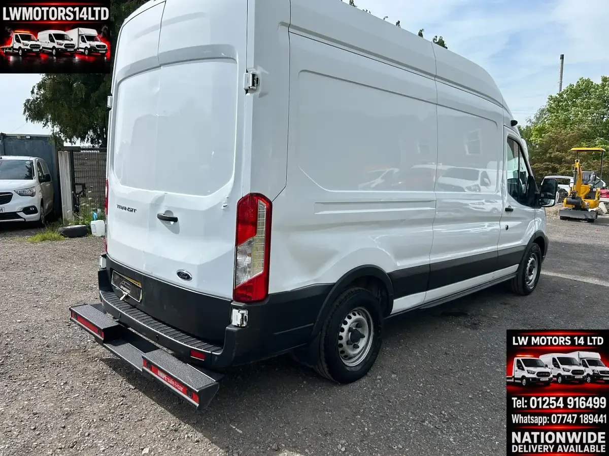 Used Ford Transit 130 HP (95 kW) 2022 White Van