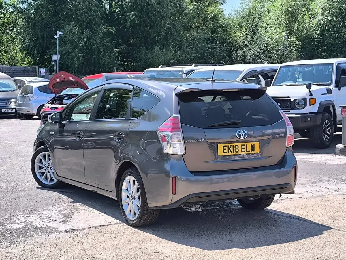 Used Toyota Prius+ 136 HP (100 kW) 2018 Grey MPV