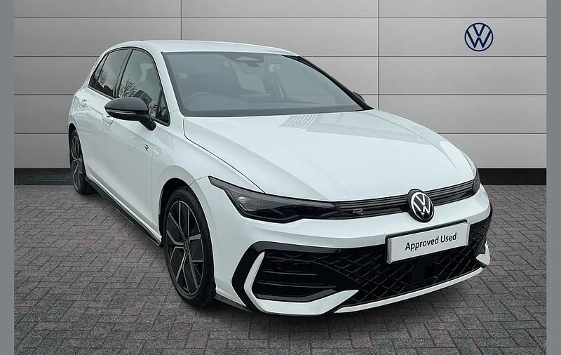 Used VW Golf VIII Black Edition 147 HP (108 kW) 2026 White Hatchback