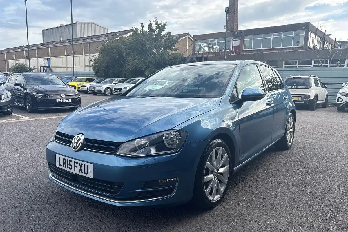 Used VW Golf GT 115 HP (84 kW) 2015 Blue
