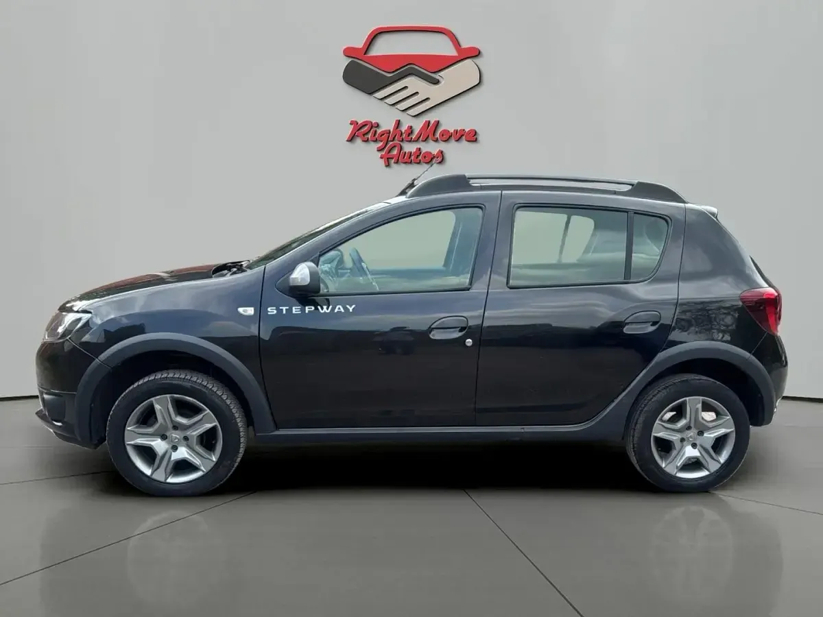 Używany Dacia Sandero Comfort 90 KM (66 kW) 2019 Czarny Hatchback