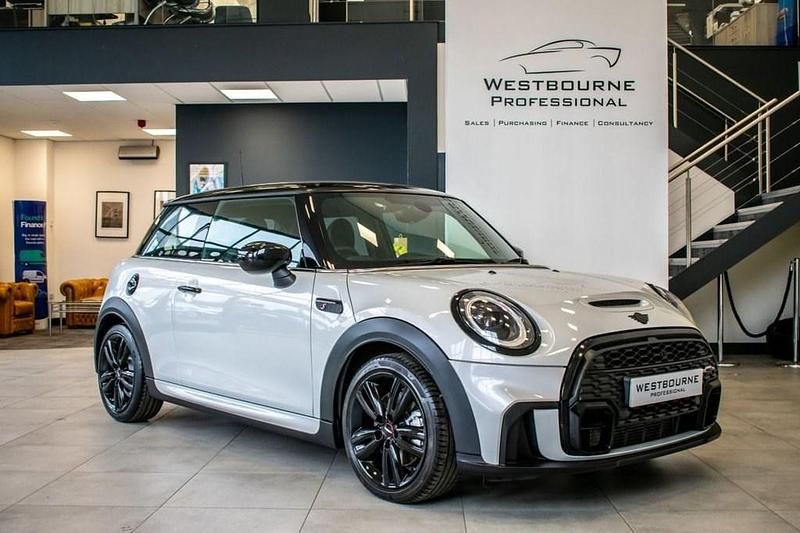 Used Mini Cooper S Sport 178 HP (130 kW) 2021 Silver Hatchback