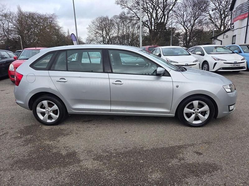 Used Skoda Rapid SE 110 HP (80 kW) 2014 Silver Hatchback