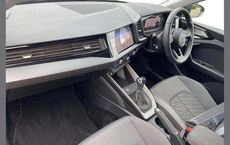 Used Audi A1 Sport 113 HP (83 kW) 2024 Grey SUV