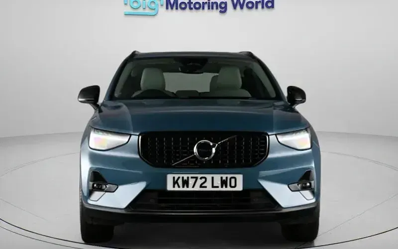 Used Volvo XC40 Plus 163 HP (119 kW) 2026 SUV