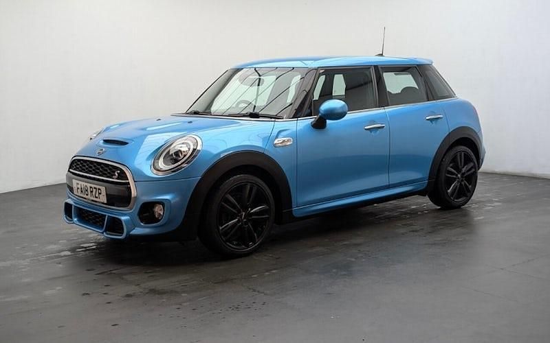 Used Mini Cooper S Hatch 192 HP (141 kW) 2018 Blue Hatchback