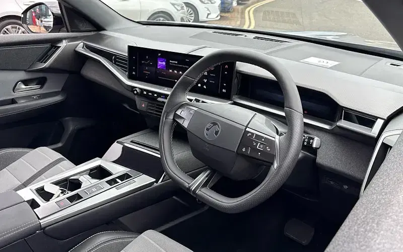 Used Vauxhall Grandland 156 kW (213 HP) 2025 Grey SUV